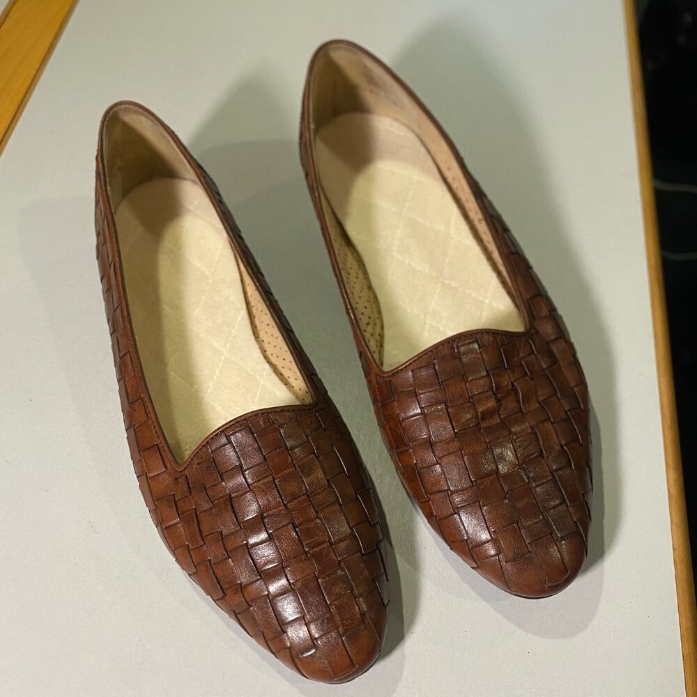 Enzo Angiolini - Size 7.5M - Women's Genius Chestnut Brown Leather Woven Loafer